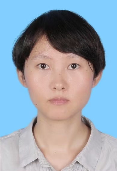 杨小贝.jpg