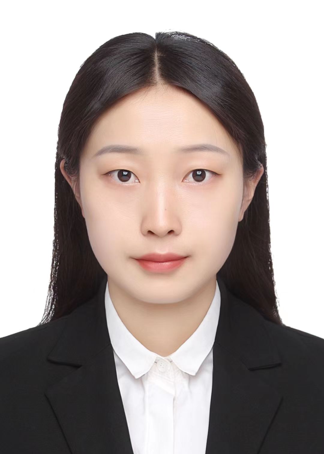 王彤彤.jpg