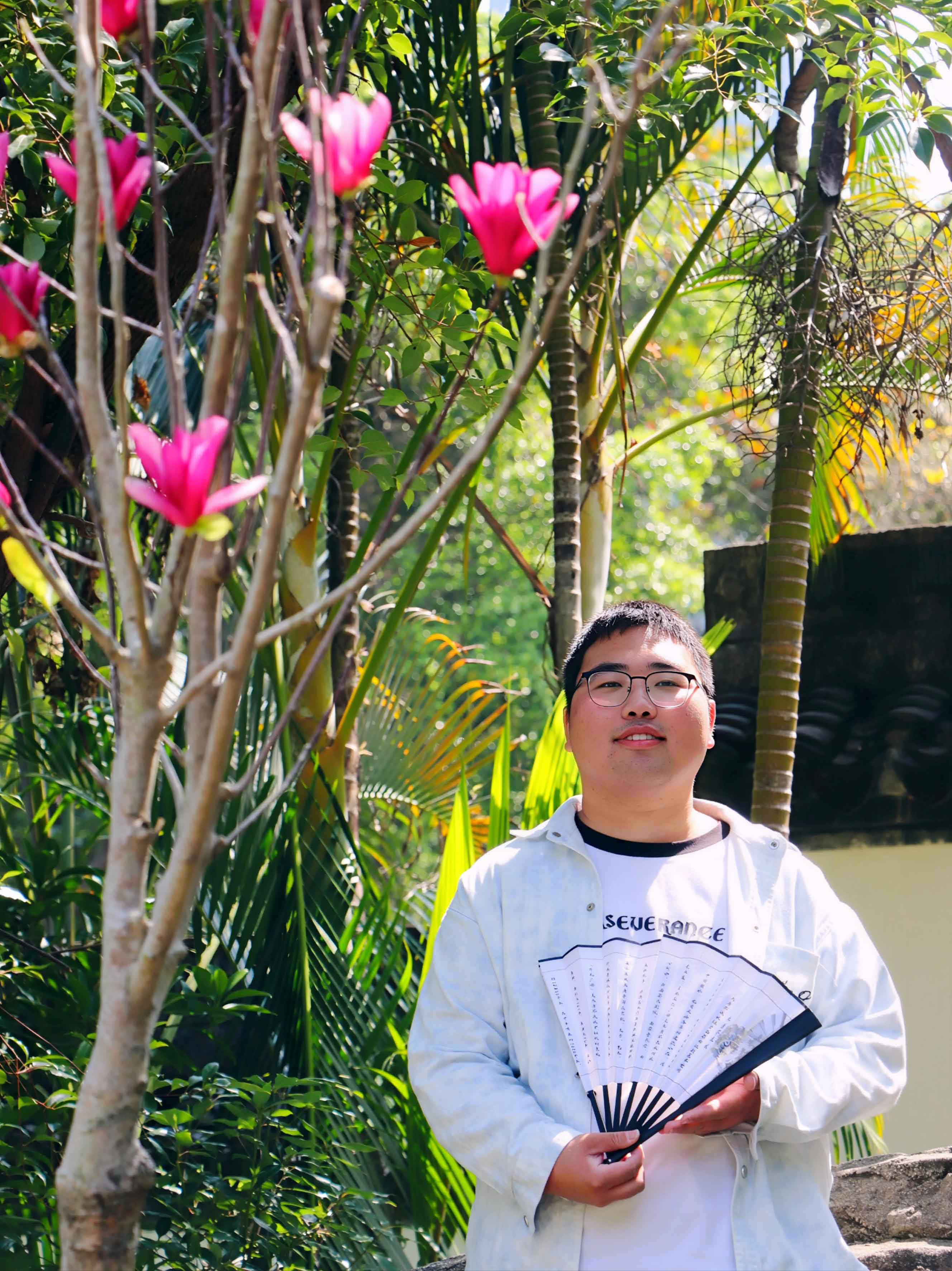 高博闻 2.jpg